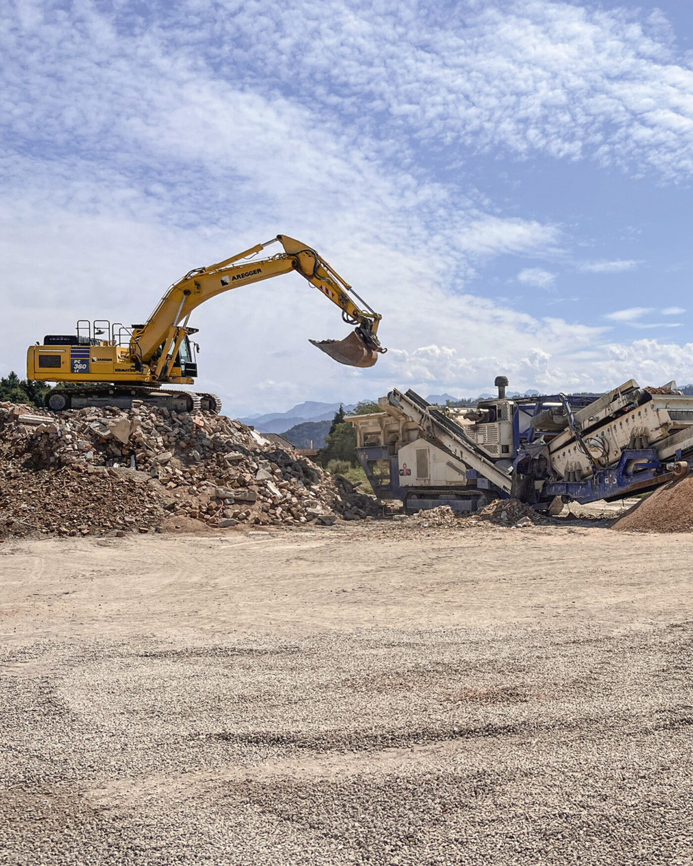 Kigro Kies Hero Mobile